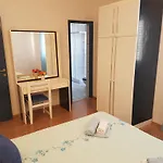 Jadera *