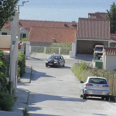 Apartment Jadera Bol